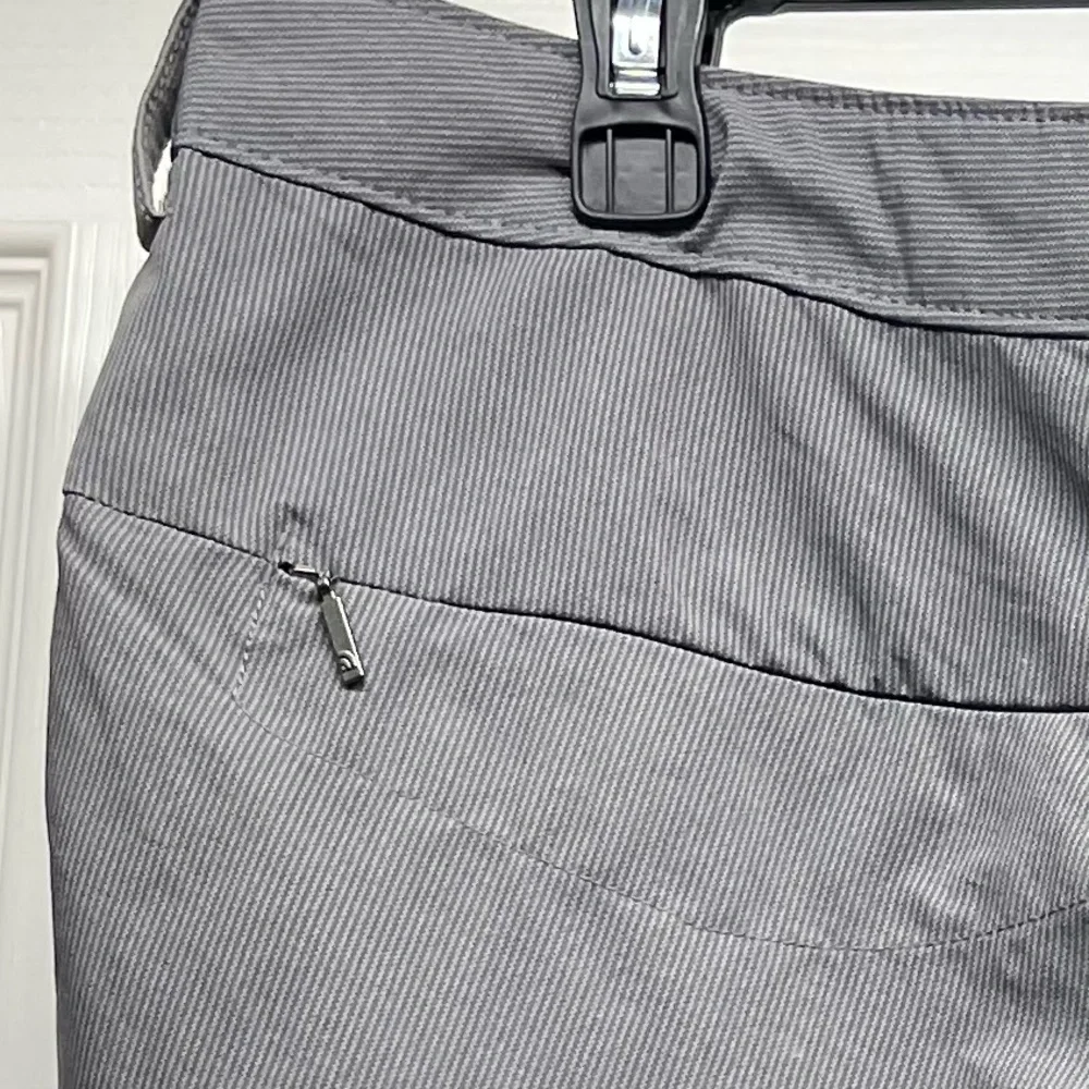 The North Face Men’s Grey Striped Shorts Narrows Performance Hiking Golf Size 38